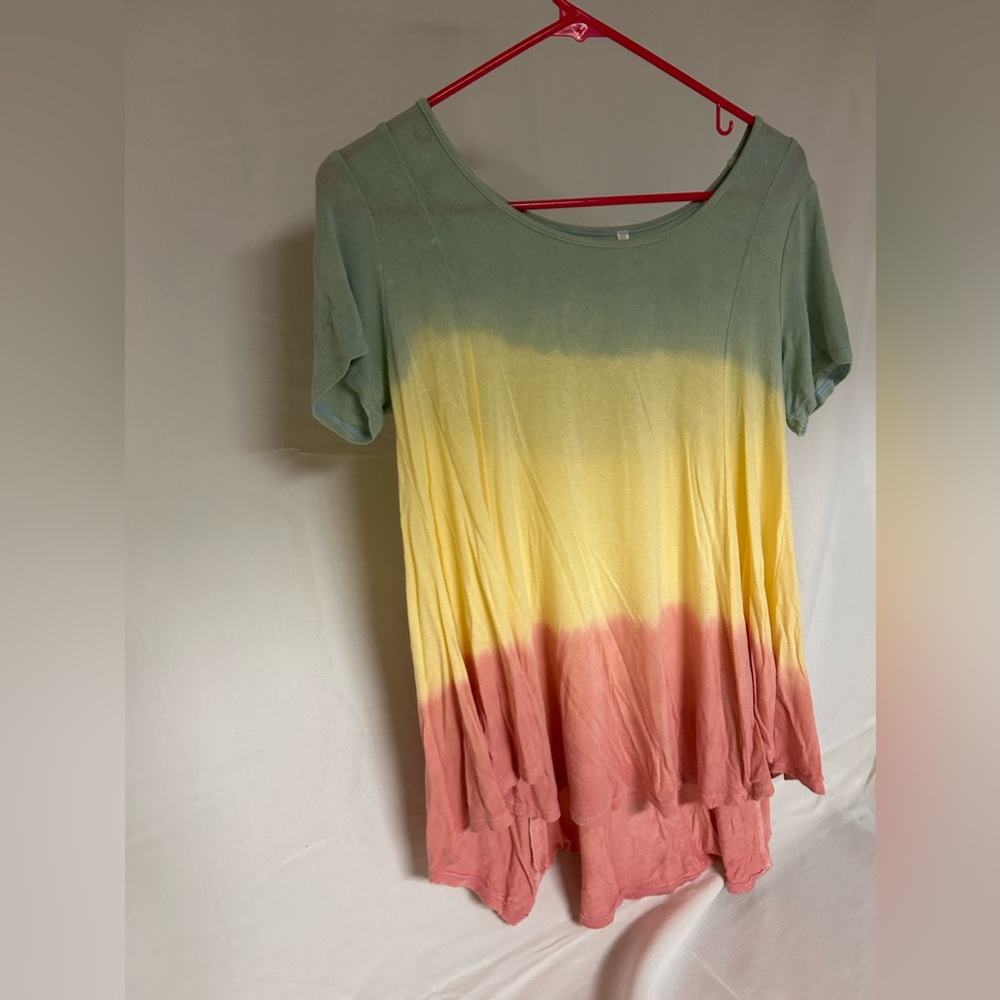 Green pink and yellow Boutique